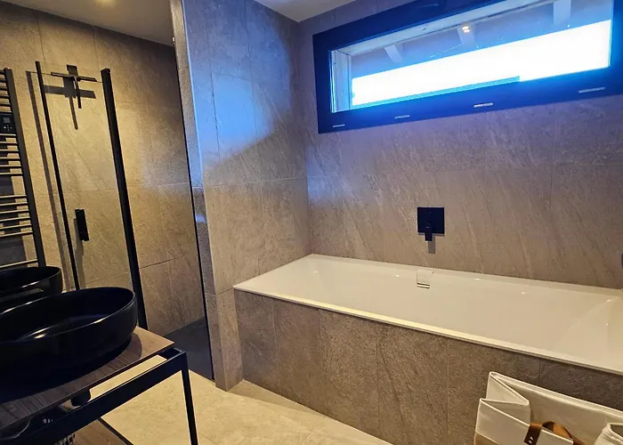 Neuf A - 3niv, 12pers, Sauna, Parking, Wifi - Fr-1-755-40 * La Plagne